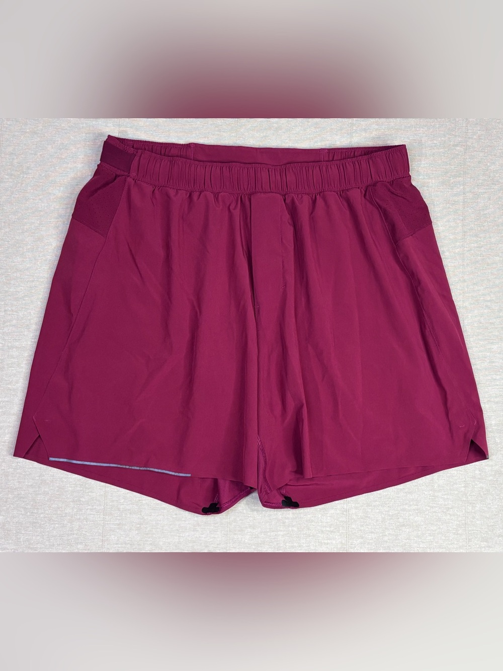 Lululemon Pace Breaker Shorts Red Lined Athletic Training Men Size L